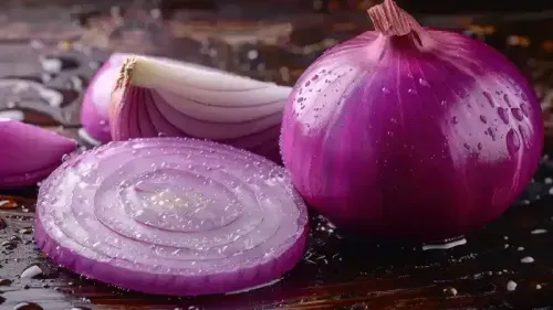10 Impressive Health Benefits of Onions